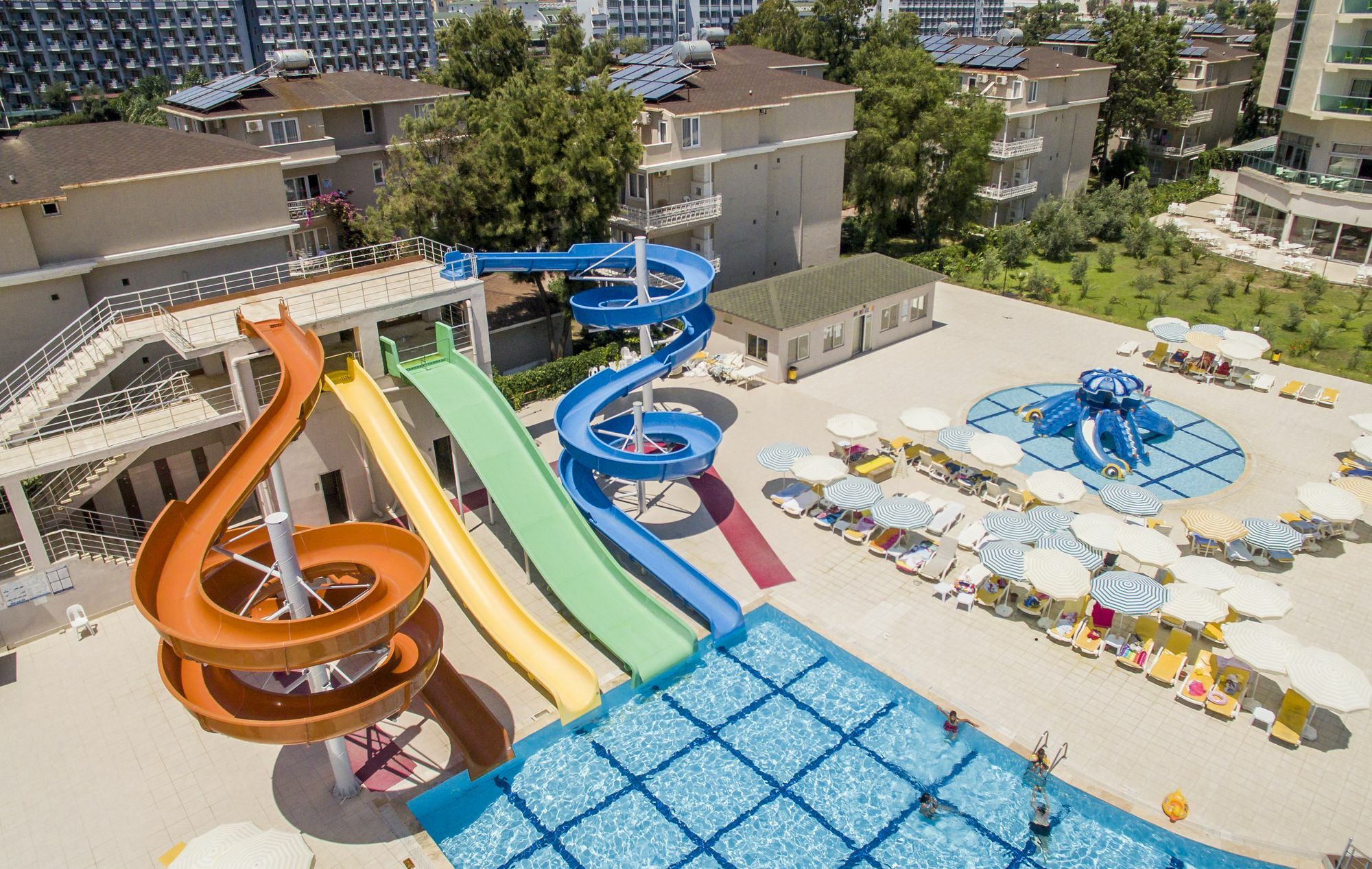 Hedef Beach Resort & Spa Hotel Konaklı Exterior foto
